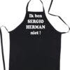 Mijncadeautje Tablier - I'm Not Sergio Herman - Beau - DrĂ´le - Joli Tablier De Cuisine - Noir 2 Mijncadeautje Tablier - I'm Not Sergio Herman - Beau - DrĂ´le - Joli Tablier De Cuisine - Noir -Magasin D'Accessoires Pour Barbecue 1086x1200 2