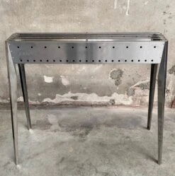 Spiedini Saté-bbq Java 80 - Barbecue à Charbon De Bois De Luxe à Double Paroi Avec Grille Horizontale Pour Satay Ou Autres Brochettes - 80 Cm De Long, 11 Cm De Large, 83 Cm De Haut - Matériau : Acier Inoxydable 21 Spiedini Saté-bbq Java 80 - Barbecue à Charbon De Bois De Luxe à Double Paroi Avec Grille Horizontale Pour Satay Ou Autres Brochettes - 80 Cm De Long, 11 Cm De Large, 83 Cm De Haut - Matériau : Acier Inoxydable -Magasin D'Accessoires Pour Barbecue 1192x1200