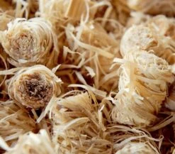 Allume-feu Écologique VALUE BOX 2400 Pièces + 1 Kg Laine De Bois Briquet Copeaux Et Cire Naturelle Et Résine D'arbre -Magasin D'Accessoires Pour Barbecue 1200x1056 1