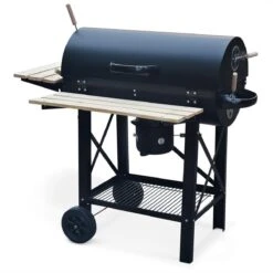 Alice's Garden, Barbecue Charbon De Bois Serge Noir, Fumoir, Smoker Américain, Récupérateur De Cendre, Tablettes, Roulettes -Magasin D'Accessoires Pour Barbecue 1200x1199 2
