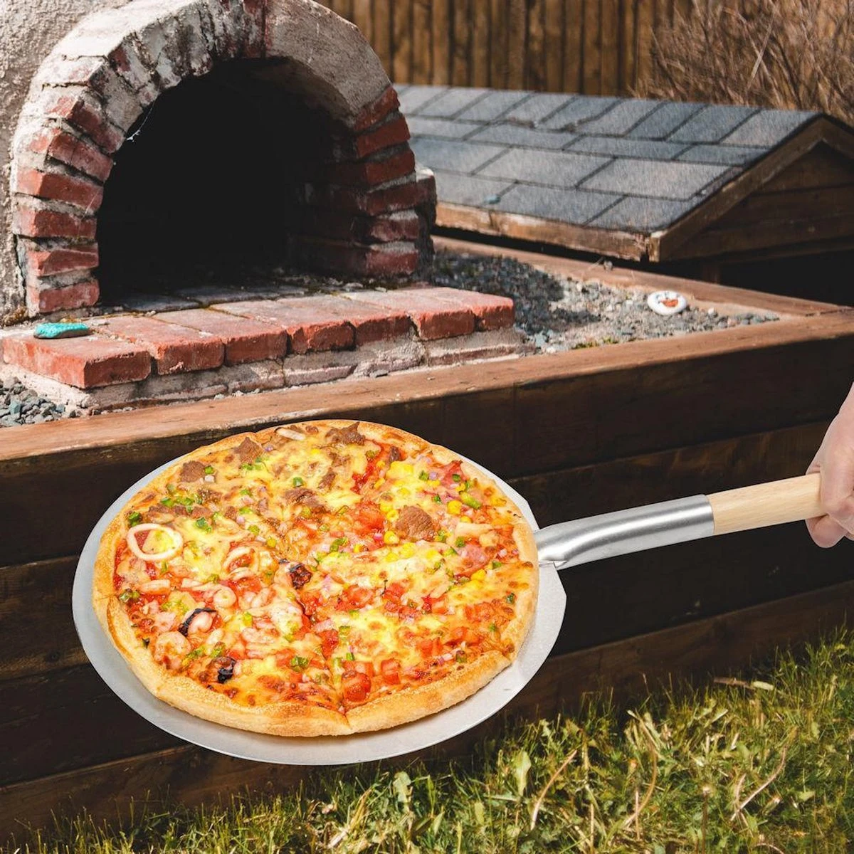 Pelle à Pizza Decopatent® - Pelle à Pizza Ronde Avec Manche Long En Bois (80cm) - Spatule à Pizza Bois / Acier Inoxydable Métal - ROND 4 Pelle à Pizza Decopatent® - Pelle à Pizza Ronde Avec Manche Long En Bois (80cm) - Spatule à Pizza Bois / Acier Inoxydable Métal - ROND – Image 2