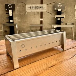 Spiedini Saté-bbq Bali 40 Mini - Petit Barbecue à Charbon étroit Avec Grille Horizontale Pour Satay Ou Autres Brochettes - 40 Cm De Long, 11 Cm De Large, 14 Cm De Haut - Idéal Pour Jardin Ou Cheminée, Ou Balcon - Matériau : Fer Aluminisé -Magasin D'Accessoires Pour Barbecue 1200x1200 235