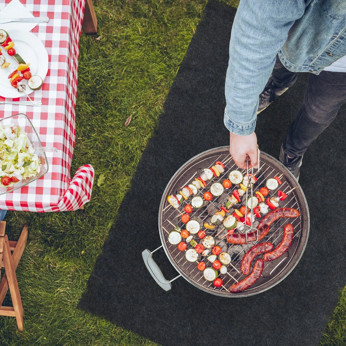 Tapis De Sol Pour Barbecue Relaxdays - Tapis De BBQ - 120 X 80 Cm - Tapis De Protection - Antidérapant - Anthracite 6 Tapis De Sol Pour Barbecue Relaxdays - Tapis De BBQ - 120 X 80 Cm - Tapis De Protection - Antidérapant - Anthracite – Image 4