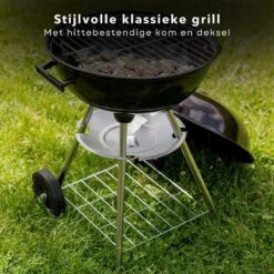Kogelbarbecue Cheqo® - Ø46 Cm - BBQ Rond En Métal - Pour Charbon De Bois & Briquettes - 2 Grandes Roues - Étagère De Rangement Chromée - Hauteur De Cuisson 78cm - Plaque De Collecte - Poids 5kg - Homologation GS/TÜV - Barbecue -Magasin D'Accessoires Pour Barbecue 1200x1200 300