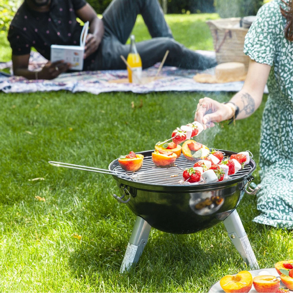 NATERIAL - Barbecue à Charbon Portable POENIX ALPHA II NOMAD - 4 Personnes - Ø37 Cm - H. 43,5 Cm - Acier émaillé - Zwart - Barbecue Pique-nique - Barbecue De Camping 9 NATERIAL - Barbecue à Charbon Portable POENIX ALPHA II NOMAD - 4 Personnes - Ø37 Cm - H. 43,5 Cm - Acier émaillé - Zwart - Barbecue Pique-nique - Barbecue De Camping – Image 7