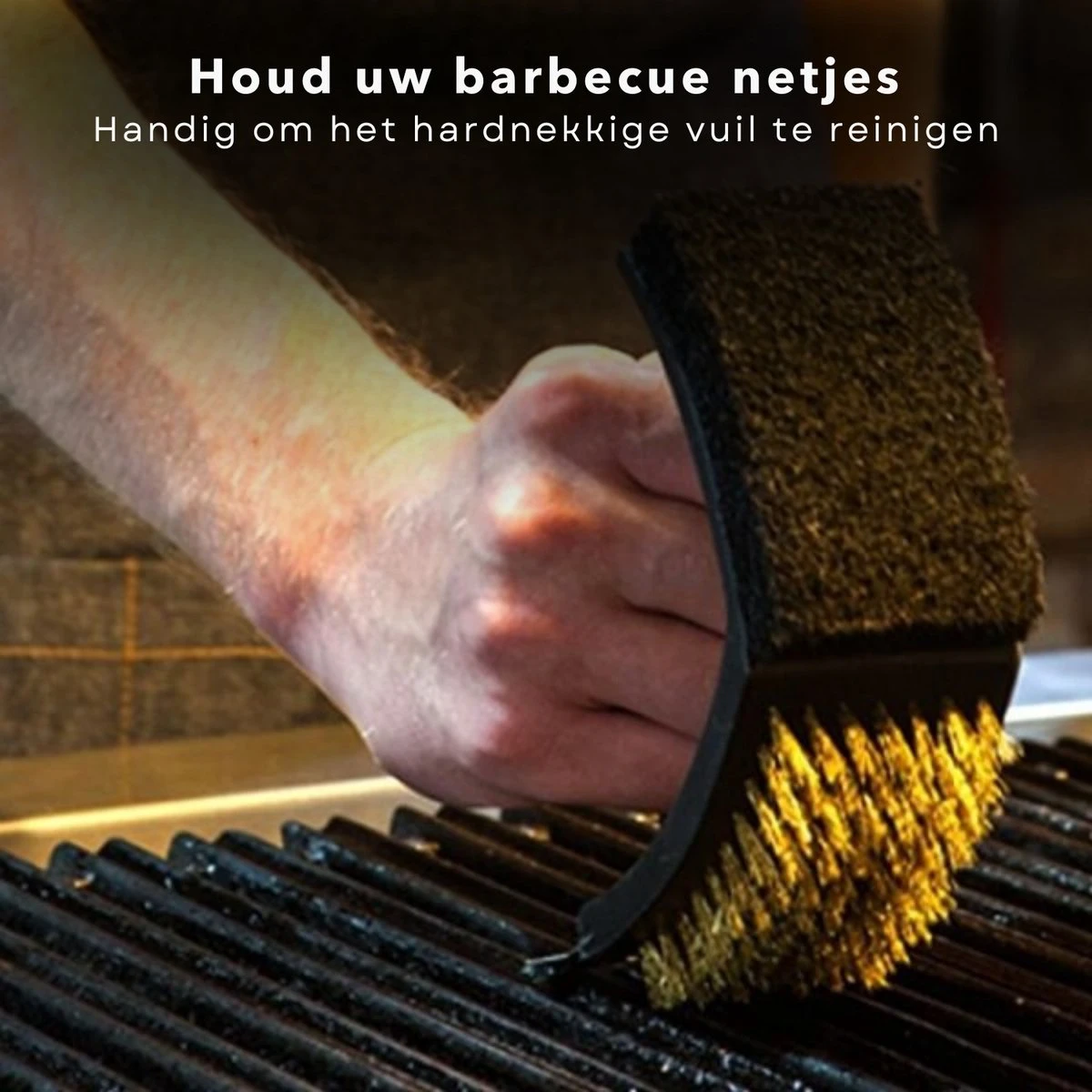 Cheqo® Brosse à Barbecue 3 En 1 - Brosse à BBQ Avec Grattoir - Gratte, Sable Et Brosse - Brosse En Plastique Et Grattoir En Acier Inoxydable - Nettoyage De Grille De Barbecue - 25 Cm 5 Cheqo® Brosse à Barbecue 3 En 1 - Brosse à BBQ Avec Grattoir - Gratte, Sable Et Brosse - Brosse En Plastique Et Grattoir En Acier Inoxydable - Nettoyage De Grille De Barbecue - 25 Cm – Image 3