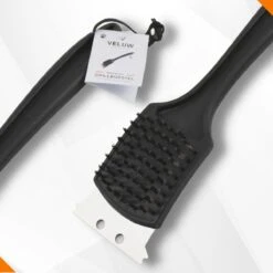 Veluw BBQ Brush With Scraper - Brosse Pour Gril / Brosse En Acier - 70x310x (H) 85mm 14 Veluw BBQ Brush With Scraper - Brosse Pour Gril / Brosse En Acier - 70x310x (H) 85mm -Magasin D'Accessoires Pour Barbecue 1200x1200 877