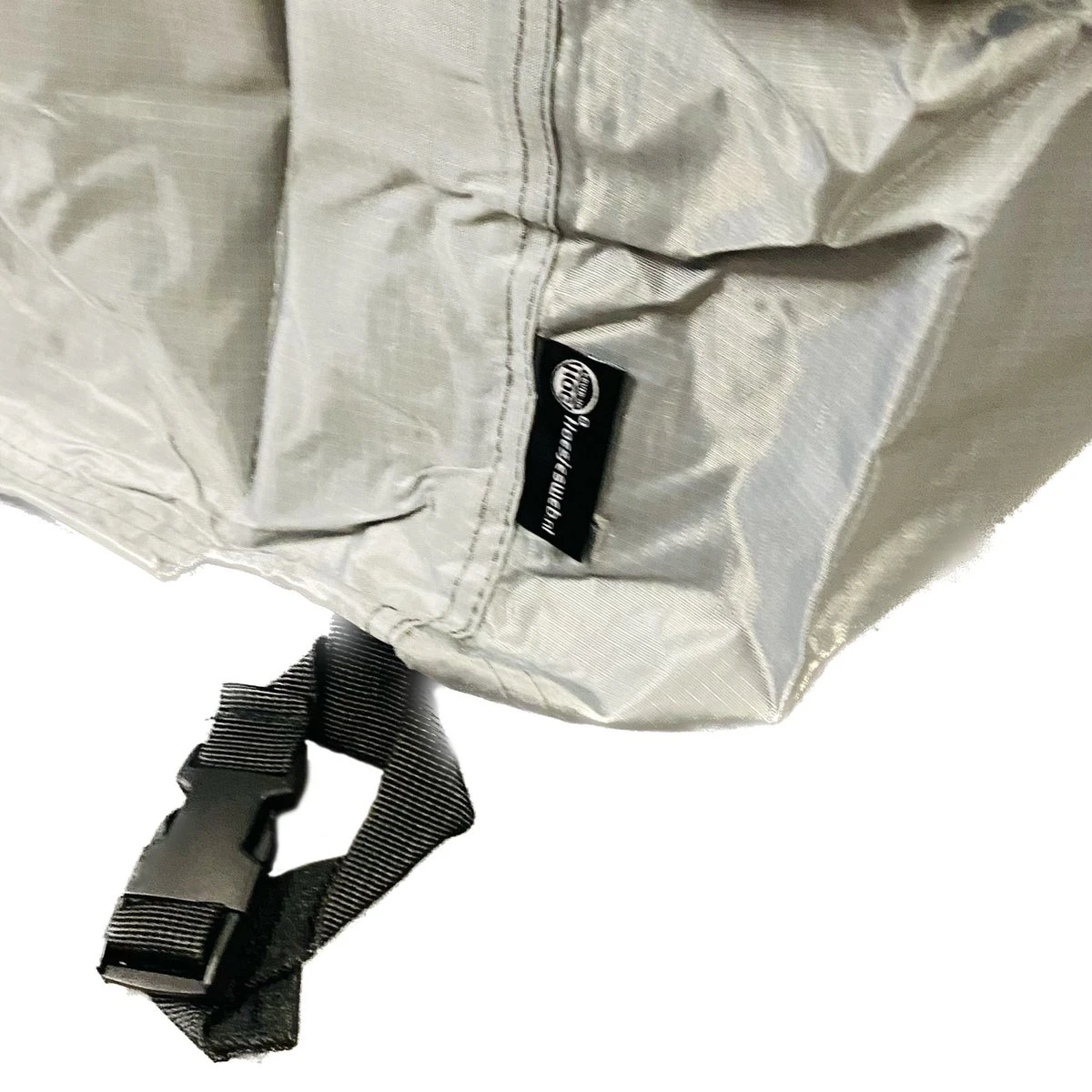 COVER UP HOC Diamond Bbq Cover Waterproof - 150x56x105 Cm - Avec Sangles Et Cordon De Serrage Storm 7 COVER UP HOC Diamond Bbq Cover Waterproof - 150x56x105 Cm - Avec Sangles Et Cordon De Serrage Storm – Image 5