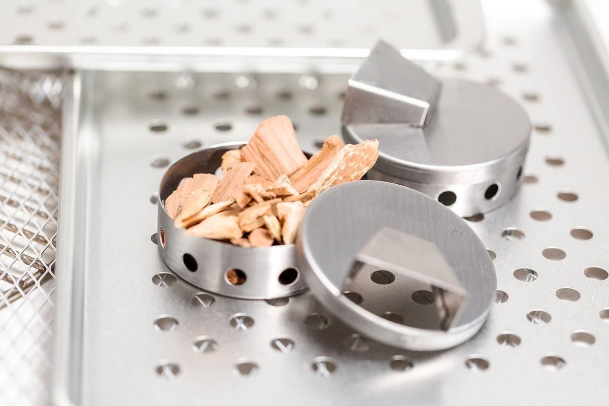 Rosmarino Blacksmith - Mélange De 4 Copeaux De Fumée - Pomme, Chêne, Acacia, Cerise - Accessoires De BBQ - Bois De Fumage - Barbecue 6 Rosmarino Blacksmith - Mélange De 4 Copeaux De Fumée - Pomme, Chêne, Acacia, Cerise - Accessoires De BBQ - Bois De Fumage - Barbecue – Image 4