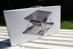 Barbecue Pliable Au Charbon De Bois De United Entertainment - Acier Inoxydable - Avec étui Et Sac De Transport -Magasin D'Accessoires Pour Barbecue 1200x800 24