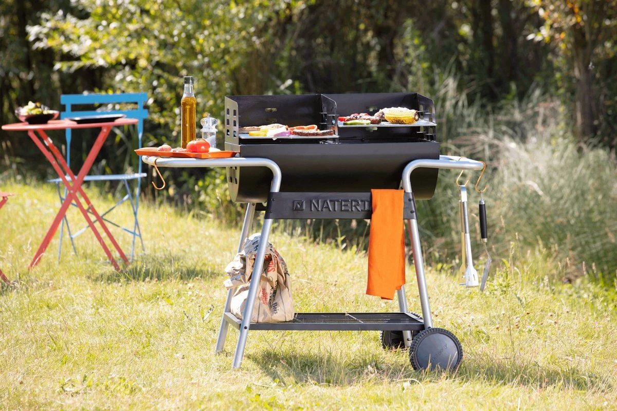 NATERIAL - Barbecue à Charbon ICARUS - Chariot 10 Personnes - H.92 X L.110 X P.61 Cm - Acier Peint - Zwart - BBQ Angulaire Sans Couvercle 11 NATERIAL - Barbecue à Charbon ICARUS - Chariot 10 Personnes - H.92 X L.110 X P.61 Cm - Acier Peint - Zwart - BBQ Angulaire Sans Couvercle – Image 9