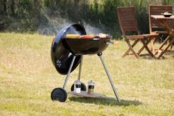 NATERIAL - Barbecue à Charbon PHOENIX ALPHA - 8 Personnes - Ø 57 Cm - H. 97 Cm - Acier émaillé - Zwart - Barbecue Boule 26 NATERIAL - Barbecue à Charbon PHOENIX ALPHA - 8 Personnes - Ø 57 Cm - H. 97 Cm - Acier émaillé - Zwart - Barbecue Boule -Magasin D'Accessoires Pour Barbecue 1200x800 33