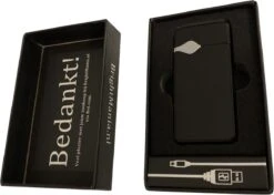 Briquet électrique K&L | Briquet Plasma Rechargeable Par USB | Résistant Au Vent Et Aux Tempêtes | Briquet Plasma | Noir Argent -Magasin D'Accessoires Pour Barbecue 1200x855 1