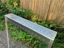 Spiedini Satay BBQ Bali 80 - Barbecue à Charbon Avec Grille Horizontale Pour Satay Ou Autres Brochettes - Longueur 80 Cm, Largeur 11 Cm - Matière : Fer Aluminisé 39 Spiedini Satay BBQ Bali 80 - Barbecue à Charbon Avec Grille Horizontale Pour Satay Ou Autres Brochettes - Longueur 80 Cm, Largeur 11 Cm - Matière : Fer Aluminisé -Magasin D'Accessoires Pour Barbecue 1200x899 27