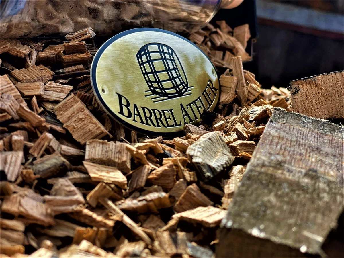 The Barrel BBQ Bottle (Box) / Cadeau Vaderdag / Édition Limited / Copeaux De Bois / Whisky Chunks / Offre De Pasen 6 The Barrel BBQ Bottle (Box) / Cadeau Vaderdag / Édition Limited / Copeaux De Bois / Whisky Chunks / Offre De Pasen – Image 4