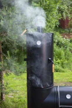 Mustang Fumoir Déporté Georgia XXL - Fumoir - FumoirBarbecue - Barbecue - Bois - Charbon De Bois - Fil D'acier émaillé épais - XXL - 119 KG ! - 175x70x192cm -Magasin D'Accessoires Pour Barbecue 799x1200 10