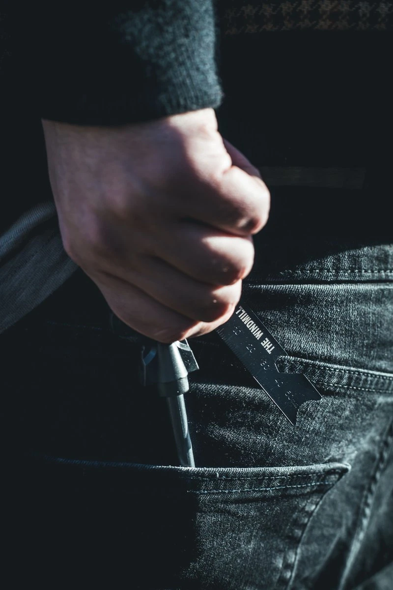 Le Bâton De Magnésium Du Moulin à Vent - Allume-feu Ferro Rod - Firestarter - Tige De Magnésium 6 Le Bâton De Magnésium Du Moulin à Vent - Allume-feu Ferro Rod - Firestarter - Tige De Magnésium – Image 4