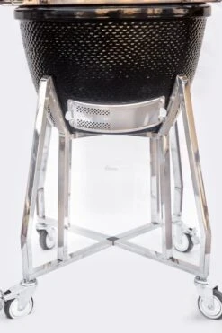 Kamado Medium Landmann Ø 45,7 Cm 18 Pouces Zwart - Avec Roulettes - Avec Thermomètre - Avec Grille De Ventilation - Barbecue Kamado - Barbecue En Céramique - Kamado Large 14 Kamado Medium Landmann Ø 45,7 Cm 18 Pouces Zwart - Avec Roulettes - Avec Thermomètre - Avec Grille De Ventilation - Barbecue Kamado - Barbecue En Céramique - Kamado Large -Magasin D'Accessoires Pour Barbecue 800x1200 3