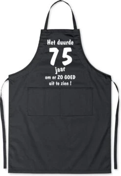 Mijncadeautje - Tablier De Cuisine De Luxe - Il A Fallu 75 Ans - Unisexe - Zwart - Âge