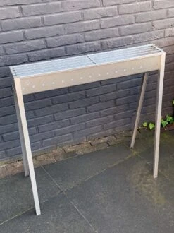 Spiedini Satay BBQ Bali 80 - Barbecue à Charbon Avec Grille Horizontale Pour Satay Ou Autres Brochettes - Longueur 80 Cm, Largeur 11 Cm - Matière : Fer Aluminisé 37 Spiedini Satay BBQ Bali 80 - Barbecue à Charbon Avec Grille Horizontale Pour Satay Ou Autres Brochettes - Longueur 80 Cm, Largeur 11 Cm - Matière : Fer Aluminisé -Magasin D'Accessoires Pour Barbecue 899x1200 6