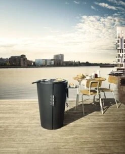 Table D'Appoint Barbecue Charbon / Gaz - Pour Le Ø 59 Cm - Noir - Eva Solo -Magasin D'Accessoires Pour Barbecue 977x1200 1